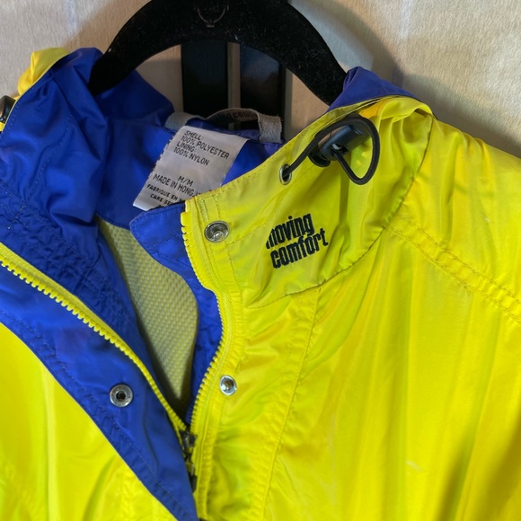 Moving Comfort Running Shell Jacket - Picture 2 of 6